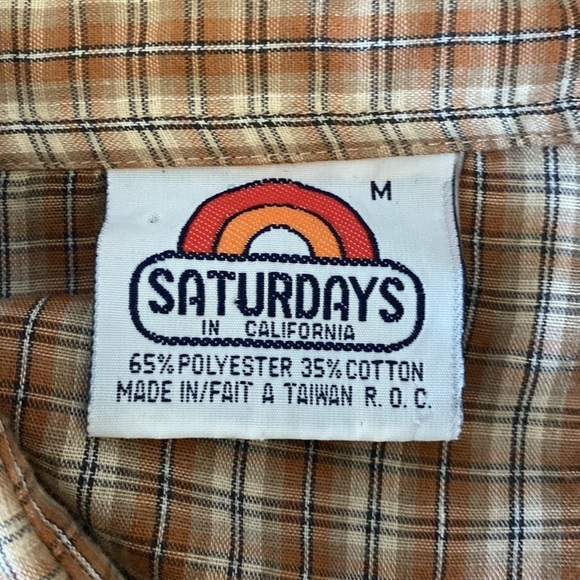 Saturdays in California Plaid Button Down Long Sleeve Shirt - Picture 6 of 7